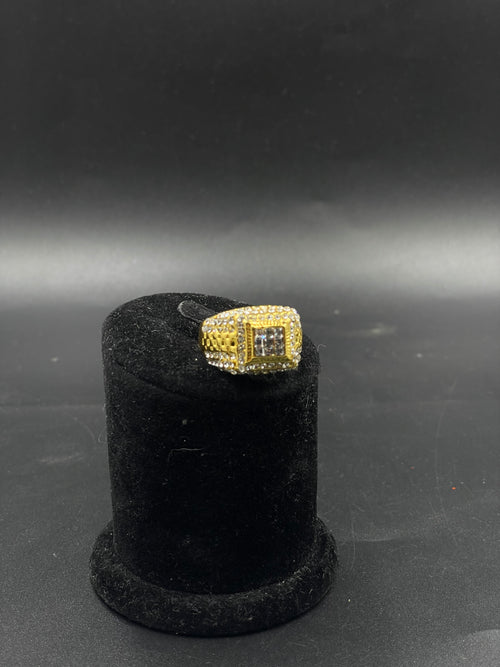 Anillo de Caballero con Zirconia